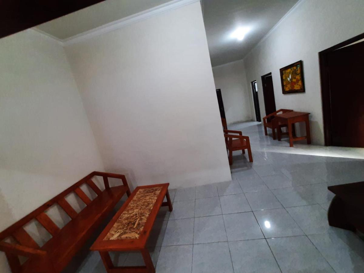 999 Khs Homestay Gilimanuk Extérieur photo