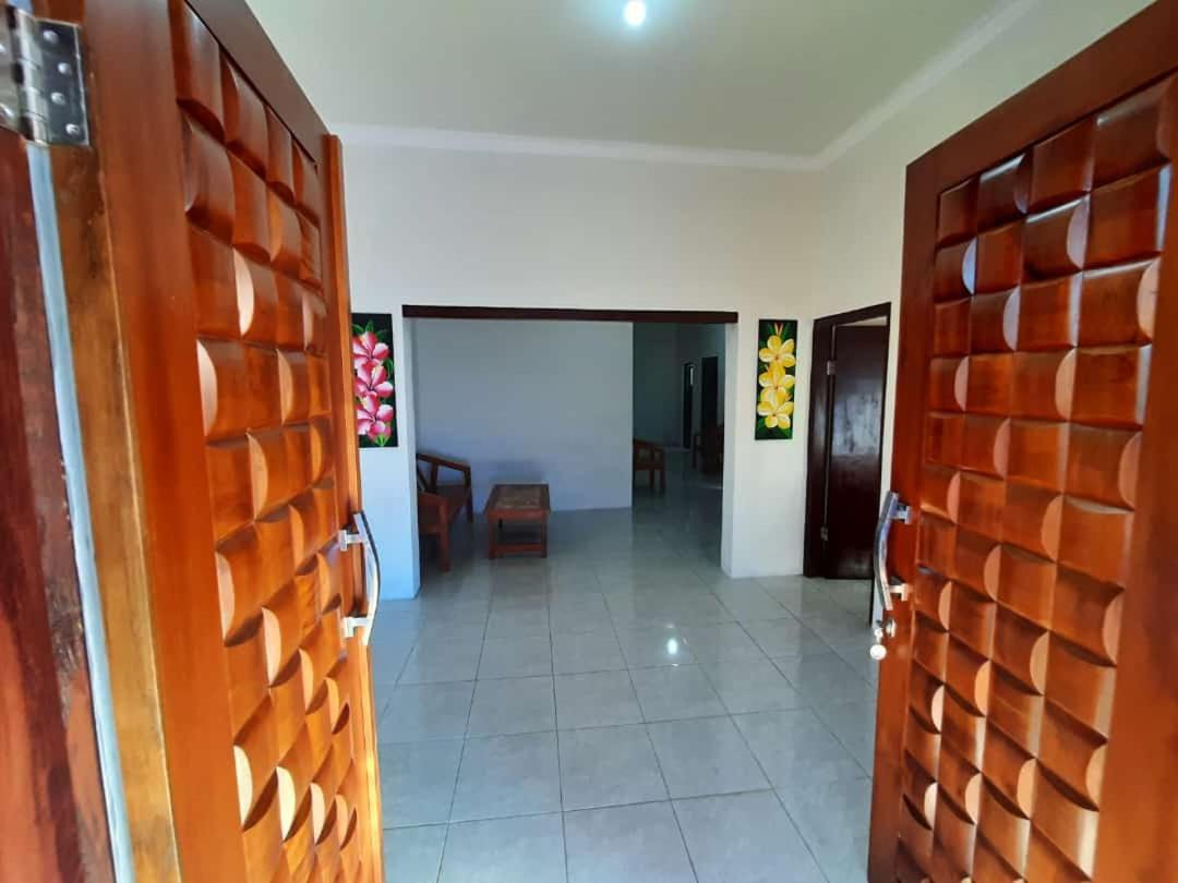 999 Khs Homestay Gilimanuk Extérieur photo