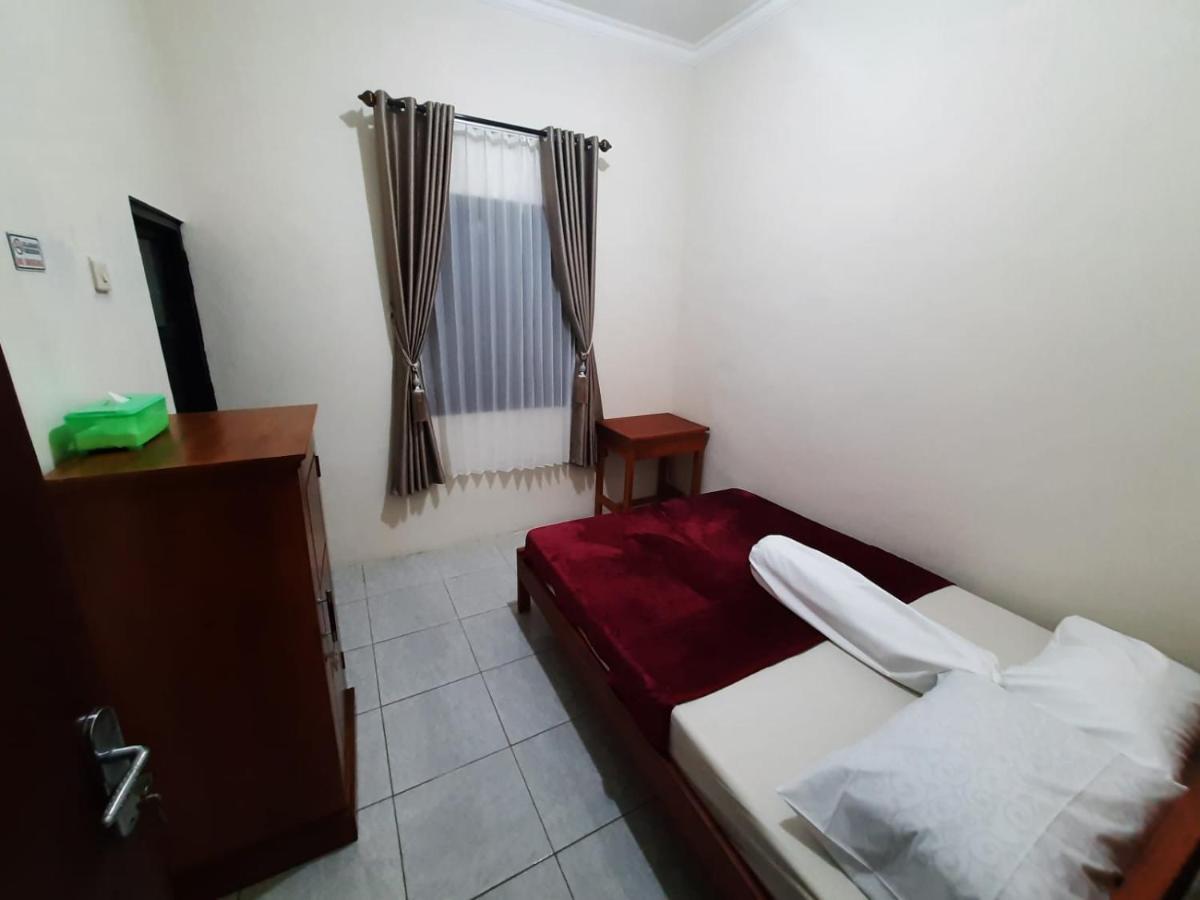 999 Khs Homestay Gilimanuk Extérieur photo
