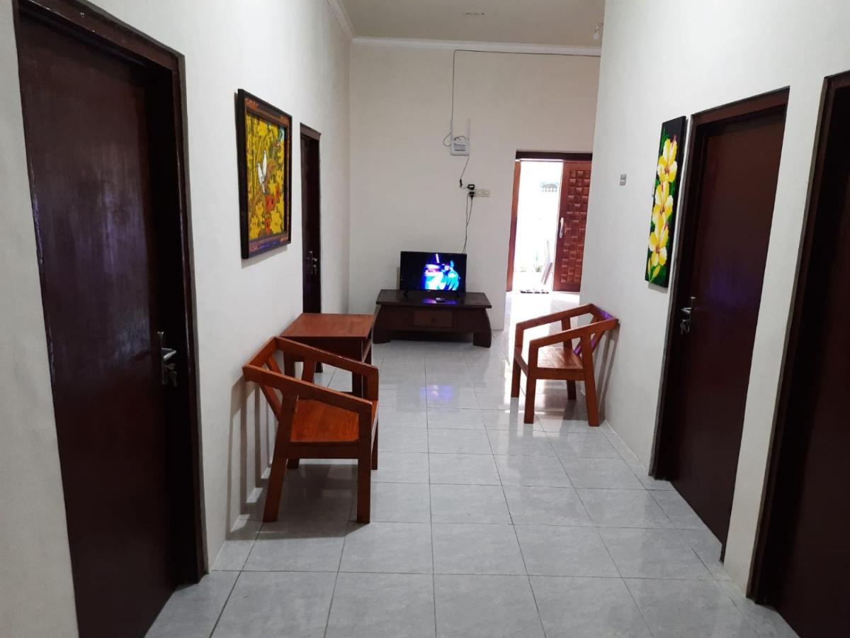 999 Khs Homestay Gilimanuk Extérieur photo